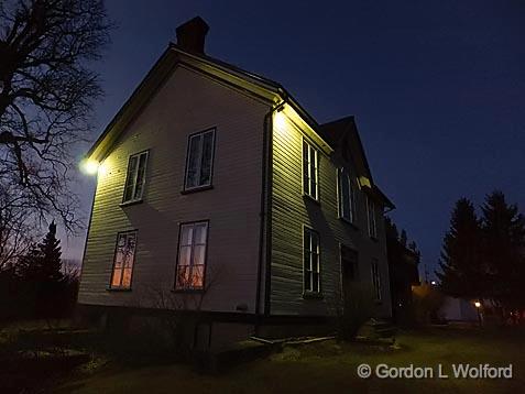 Heritage House At Dawn_DSCF01126.jpg - Photographed at Smiths Falls, Ontario, Canada.